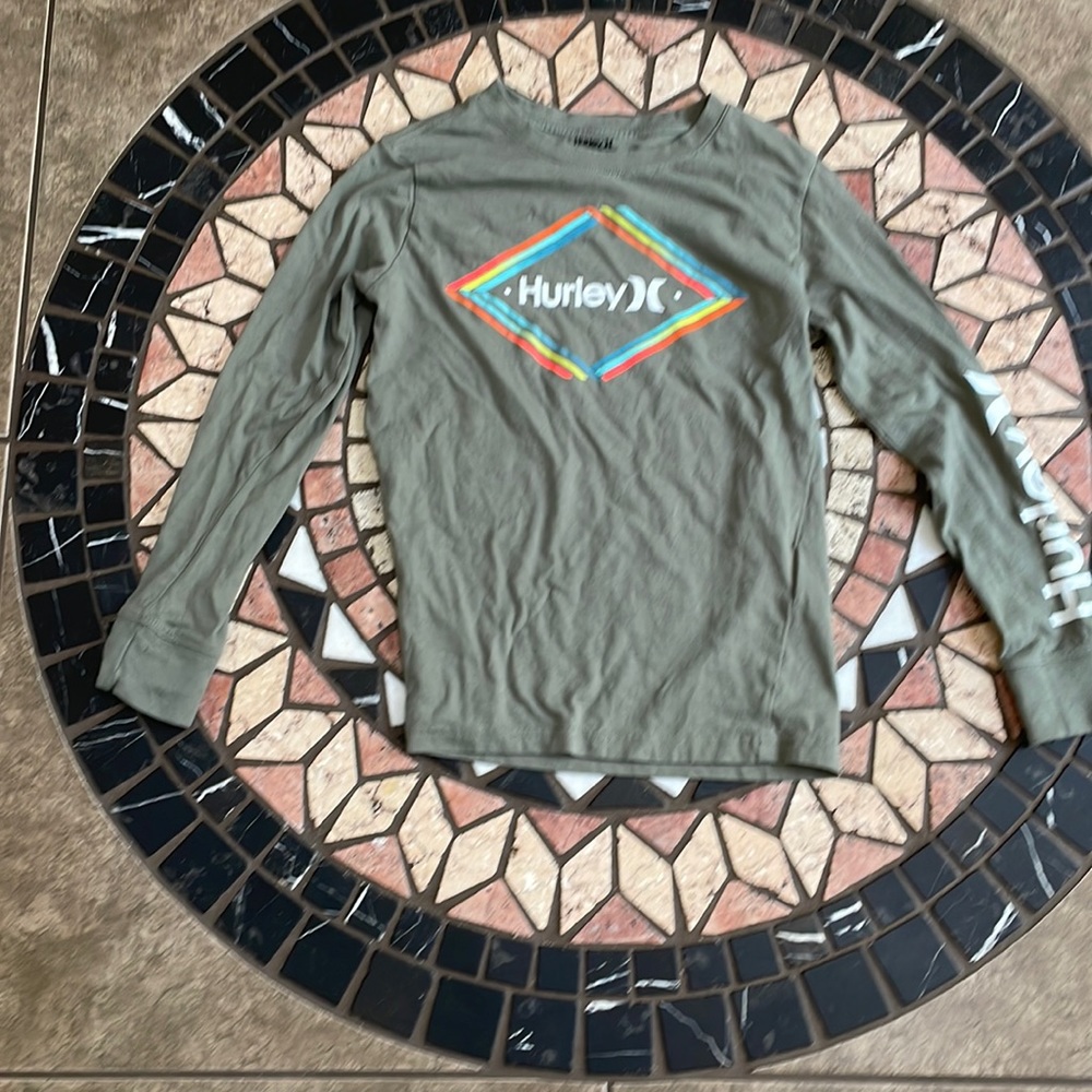 Olive Hurley Long Sleeve: youth medium